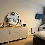 Cosy Testerep , Newly Renovated * Ostende
